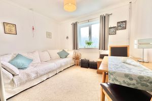 Bedroom - click for photo gallery
